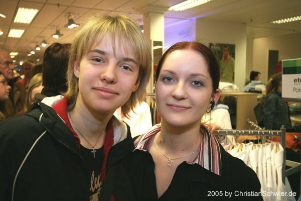 050409-8467-Daniela17-Stefanie17