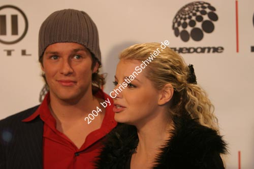 041126-3358-Ben_YvonneCatterfeld