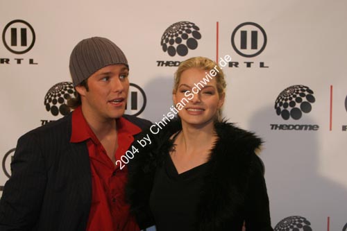 041126-3361-Ben_YvonneCatterfeld